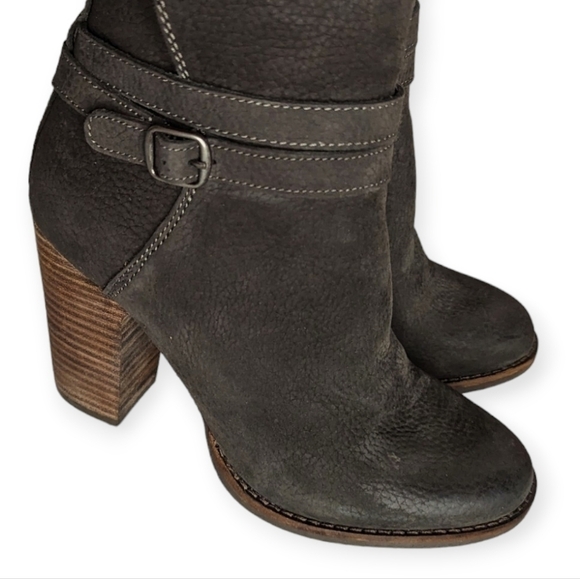 Lucky Brand Shoes Latonya Bootie Heeled Ankle Boots Nubuck Storm Black Size 6M - Picture 8 of 13